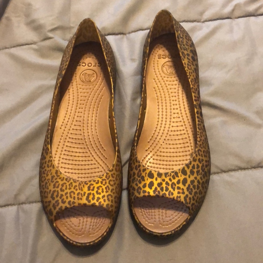 Leopard flats